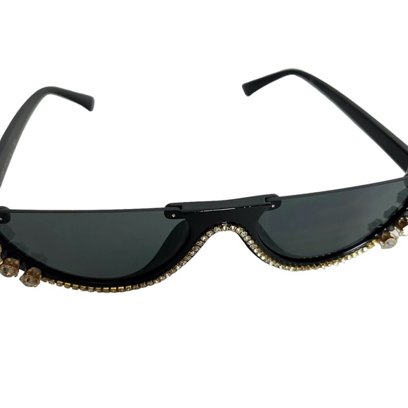 SUNGLASSES SUN GLASSES Shades Rhinestones Cat Eye Plastic Frames Bling Black - Picture 4 of 15